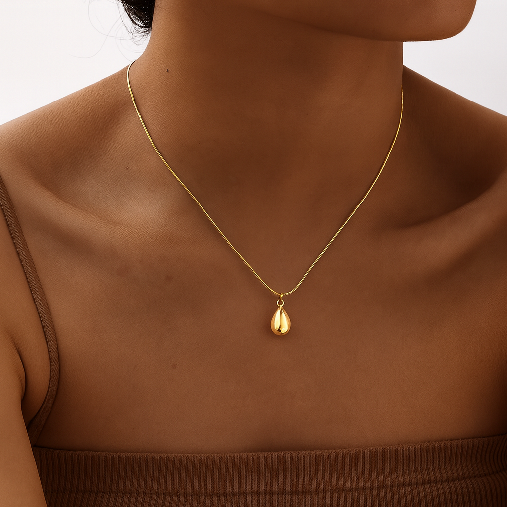 Serapha™ Golden Tear Drop Necklace
