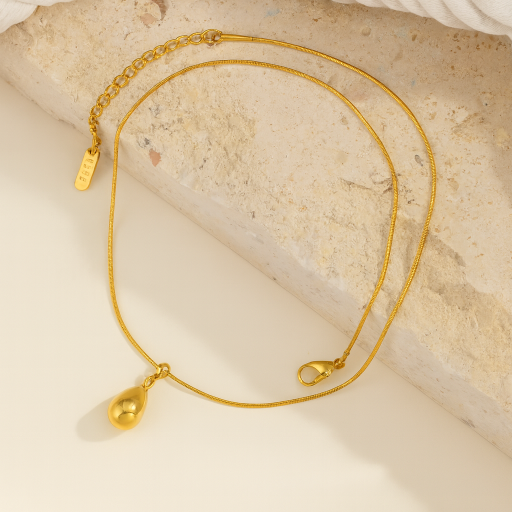 Serapha™ Golden Tear Drop Necklace